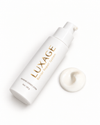 LUXAGE™  Repairing Essence Lotion hidratáló arcápoló a bőr nedvességtartalmának, komfortérzetének és természetes védőrétegének támogatására